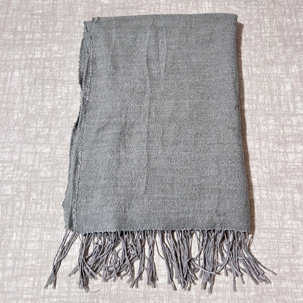 H&M Large Grey Blanket Scarf with Fringe